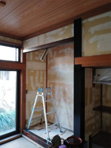 埼玉県入間市 壁紙 脚立