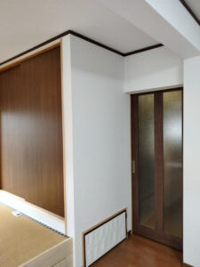 東京都江東区 クロス ドア付近