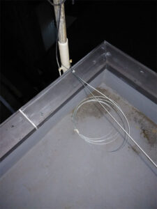 東京都立川市 ワイヤー 上